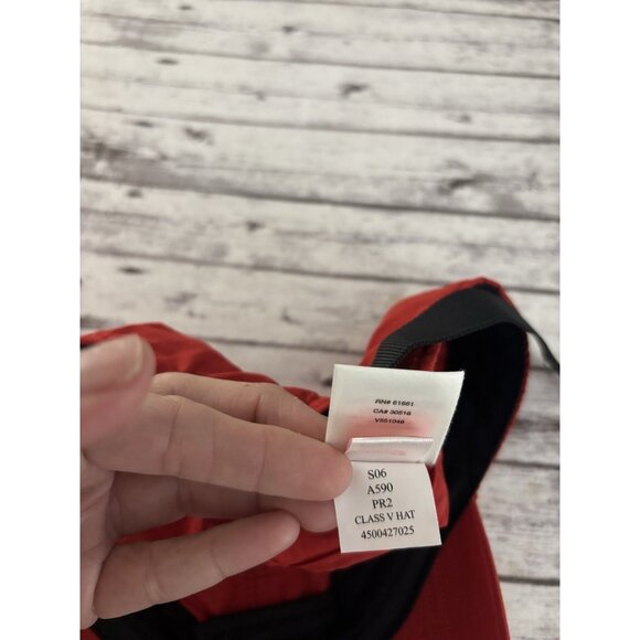 The North Face Hat Cap Strap Back Red Nylon Embroidered Logo Mens Hiking - Picture 7 of 9